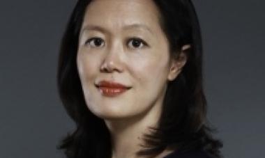 headshot of Stephanie Wong 